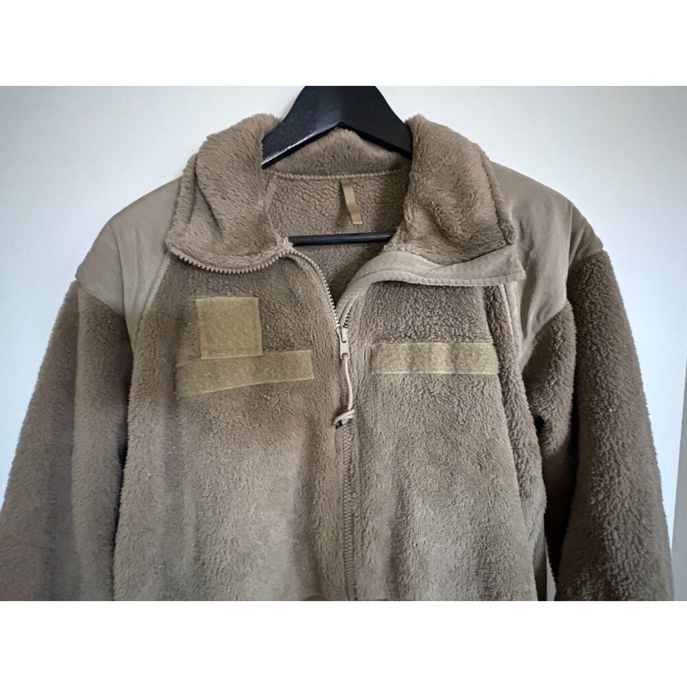 Authentic US Military Gen III Level 3 Polartec Fleece Jacket Coyote Tan Sm Short - Picture 2 of 7